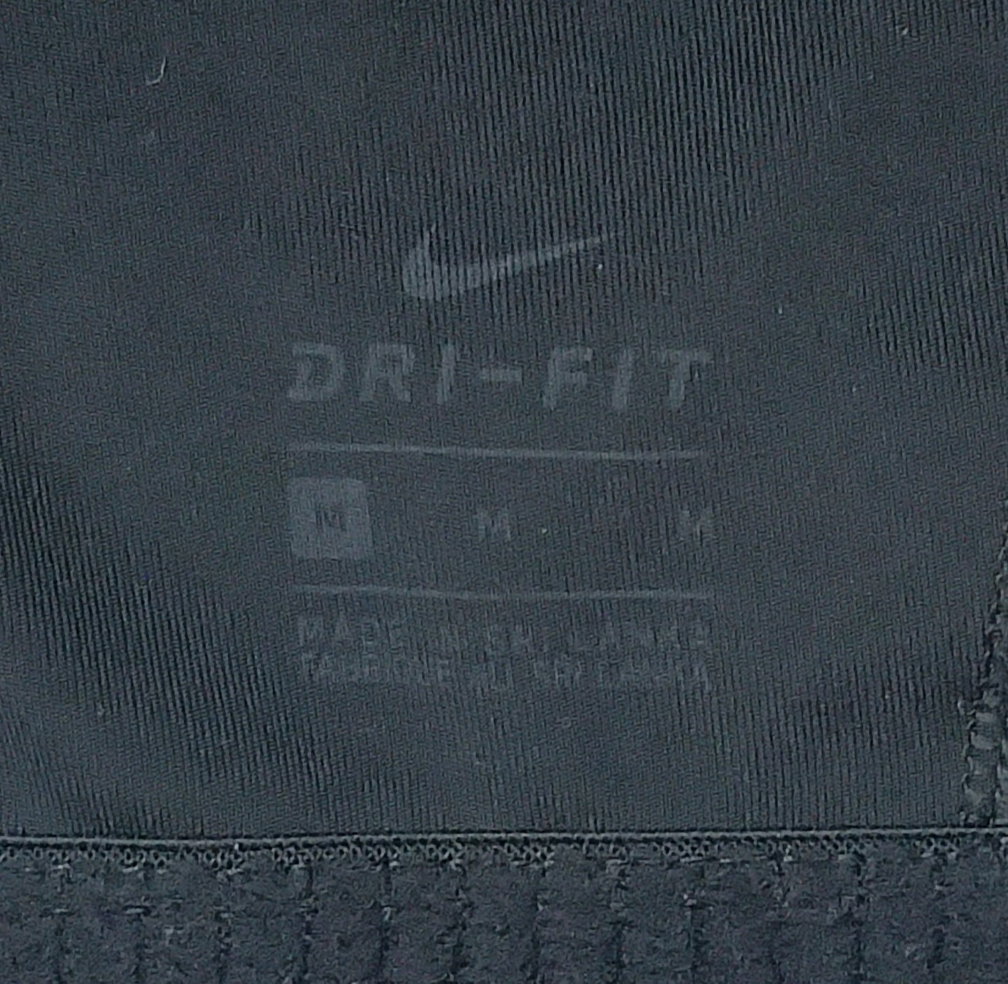 (ДАМСКО) (M) Nike DRI-FIT Bra бюстие