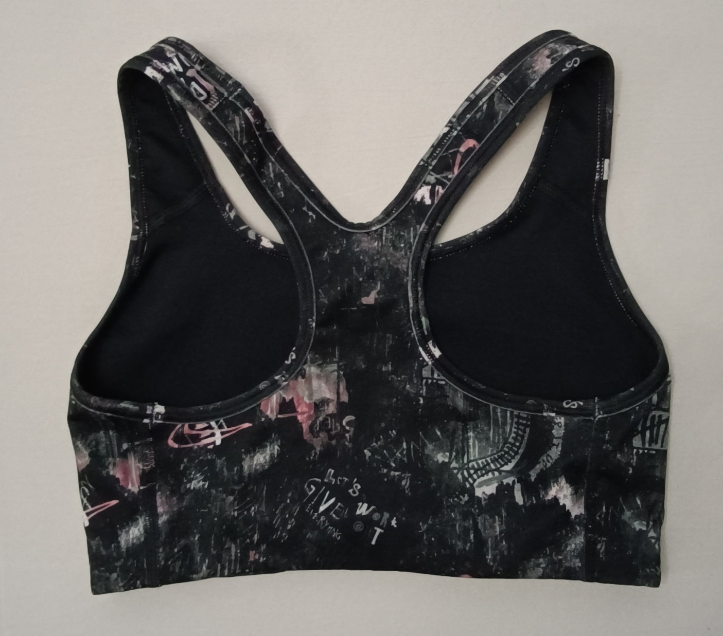 (ДАМСКО) (S) Nike DRI-FIT Bra бюстие