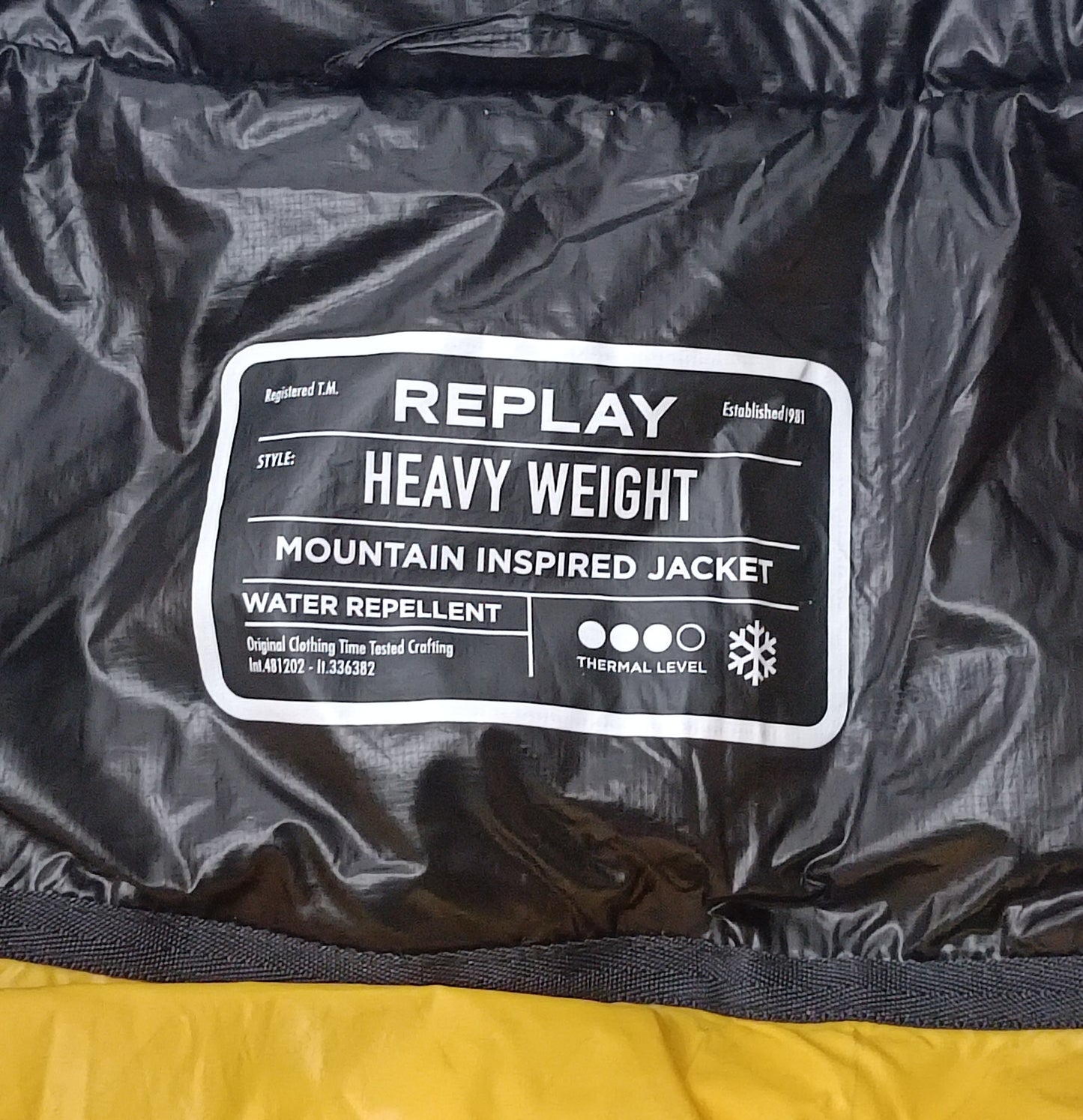 (M) Replay Down Puffer Jacket яке
