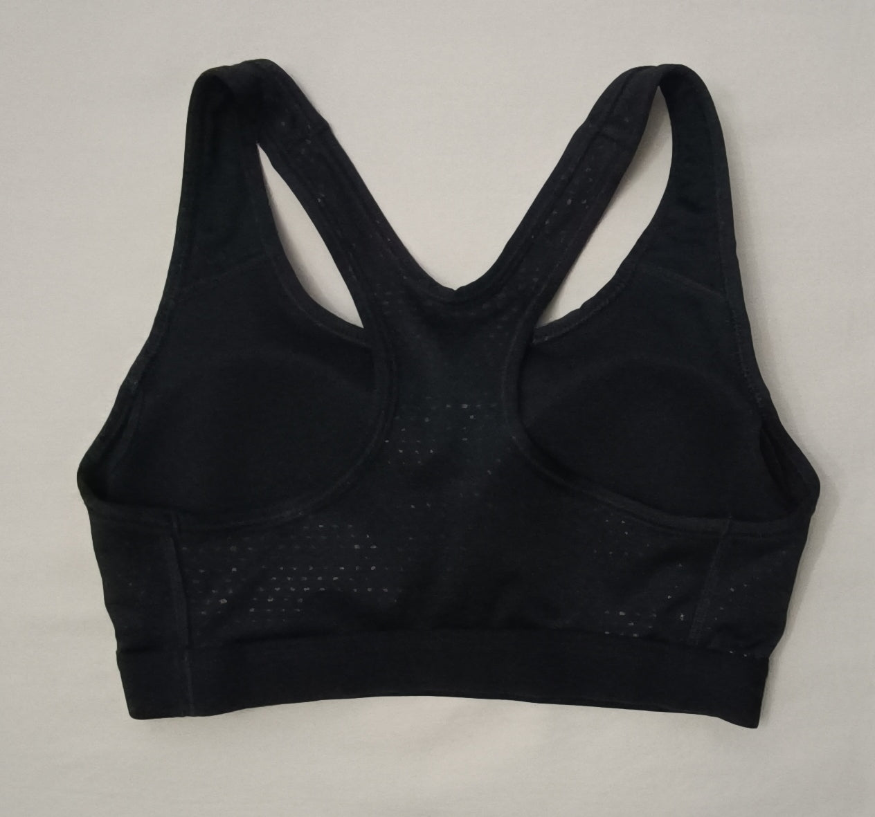(ДАМСКО) (XS) Nike DRI-FIT Padded Bra бюстие с подплънки