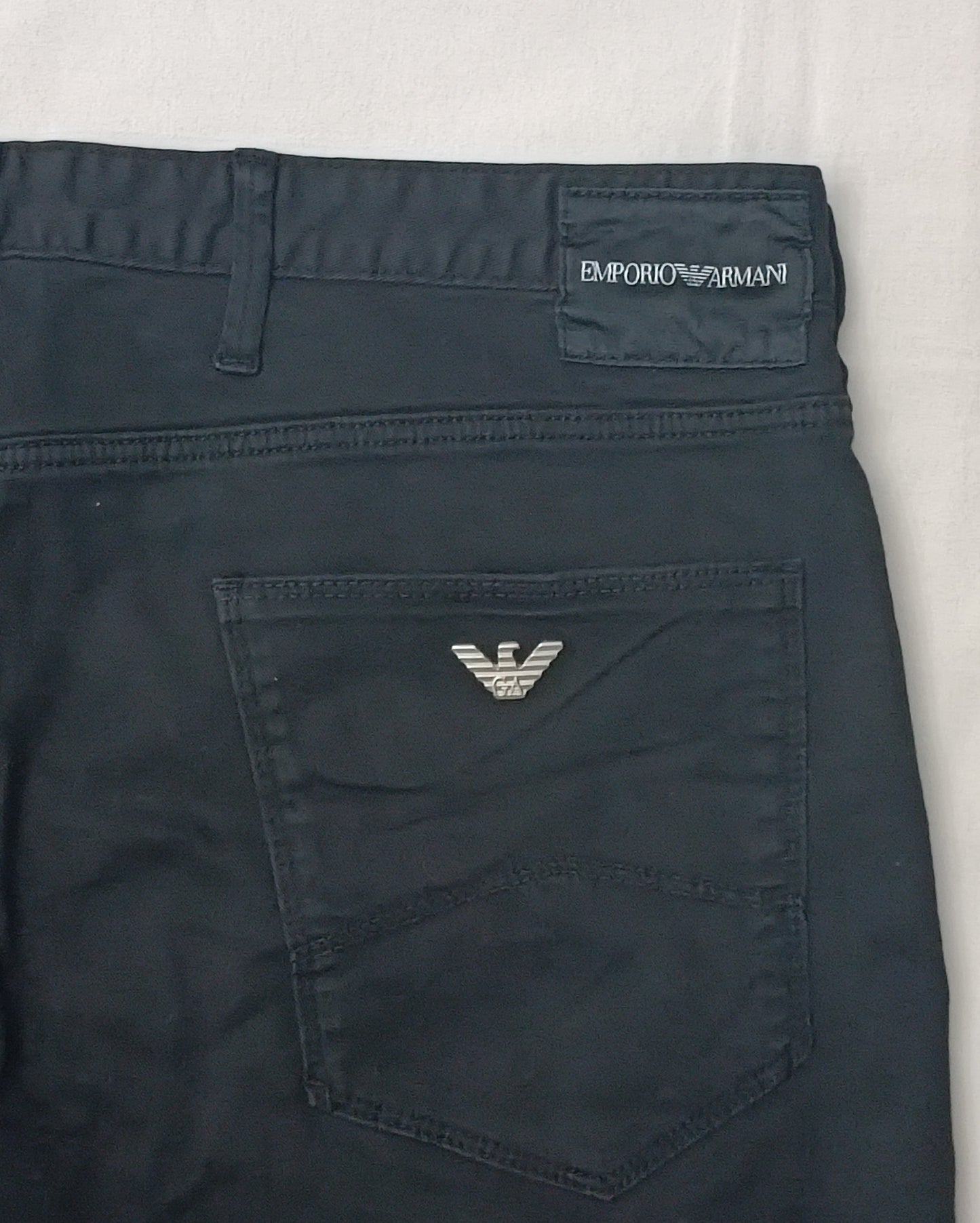 (L, 52) Emporio Armani къси дънки