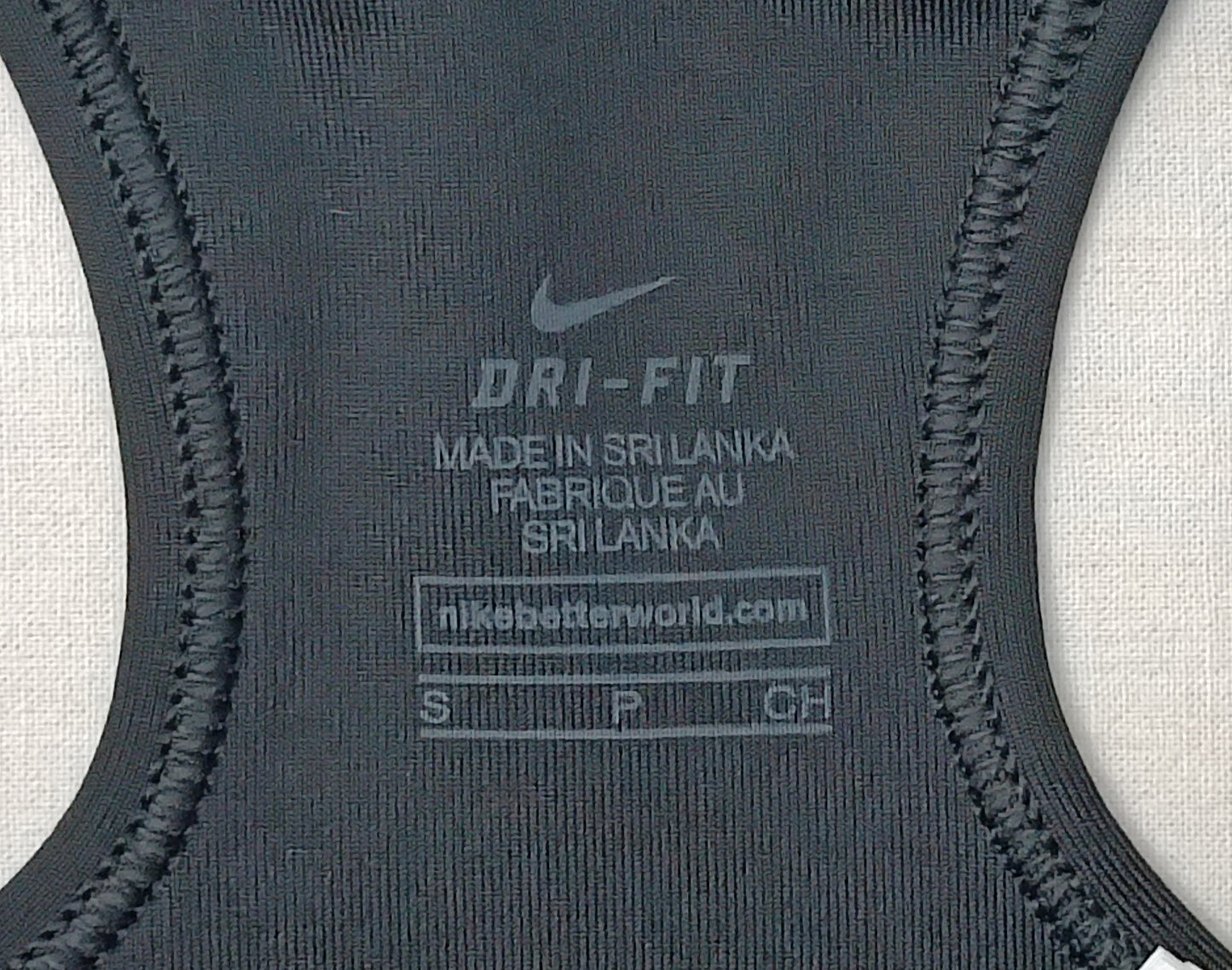 (ДАМСКО) (S) Nike DRI-FIT Bra бюстие