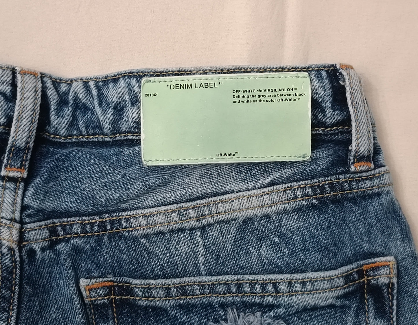 (ДАМСКО) (S) Off-White Shorts къси дънкови панталонки