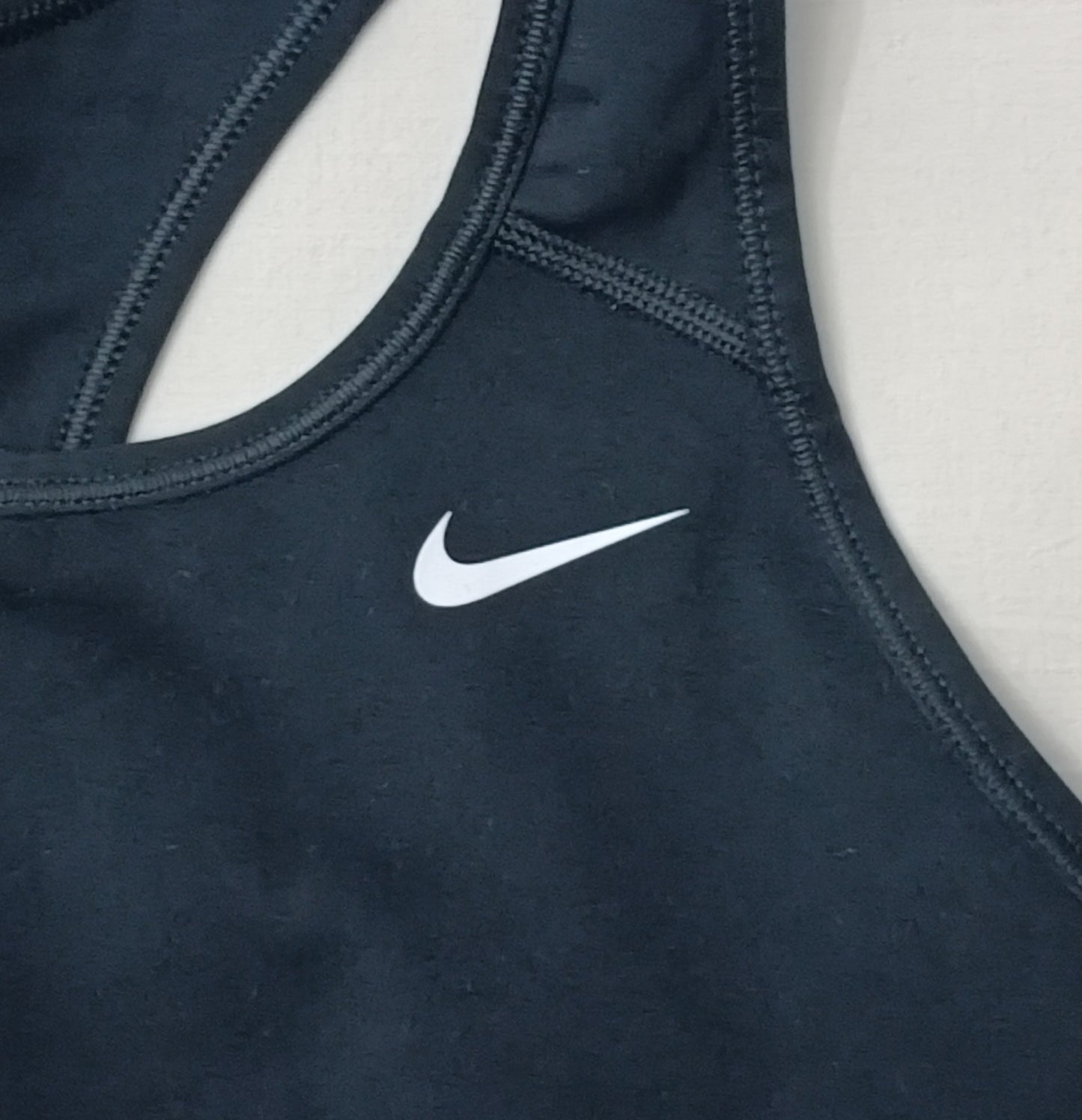 (ДАМСКО) (S) Nike DRI-FIT Bra бюстие