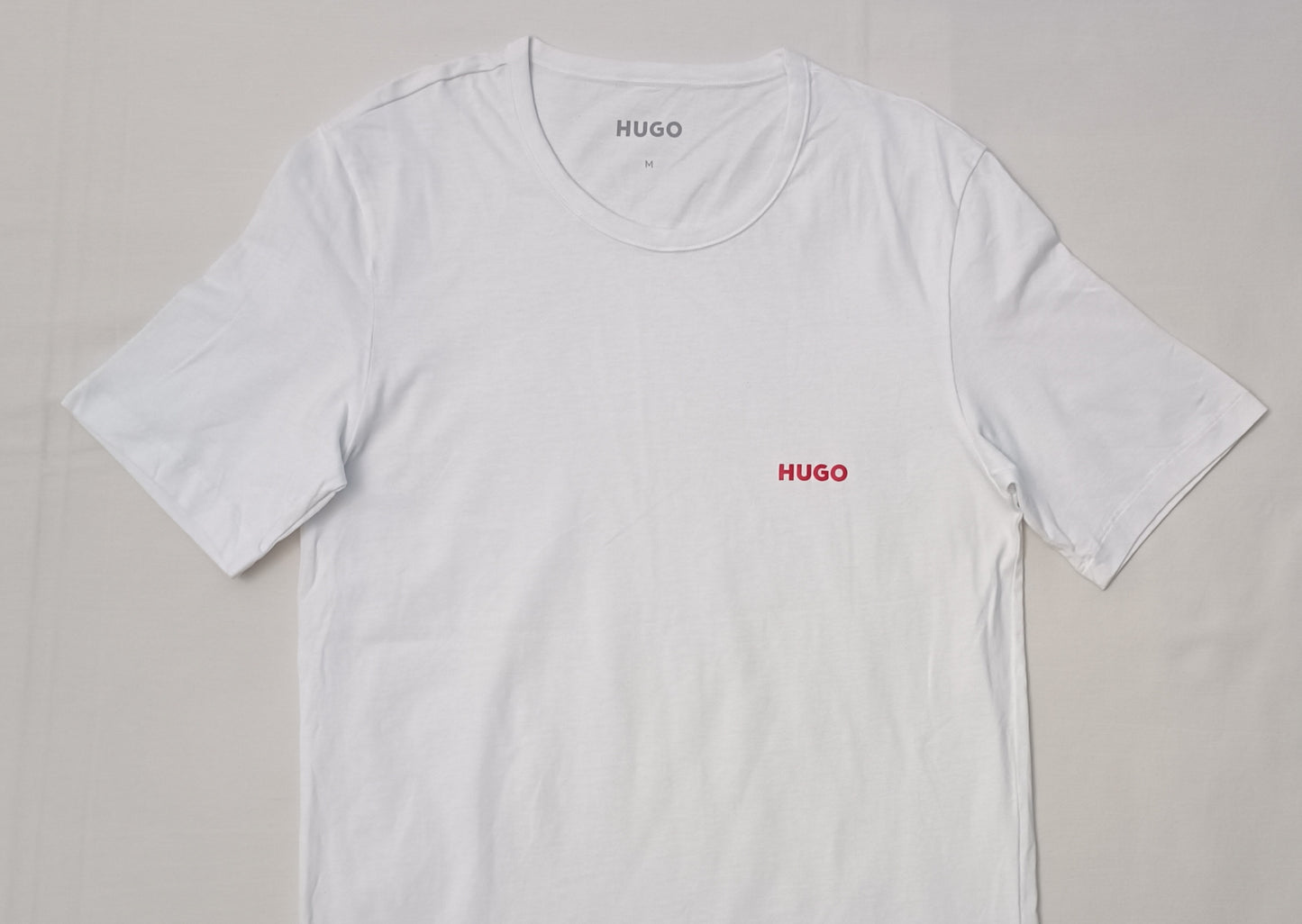 (S) Hugo Boss T-Shirt тениска