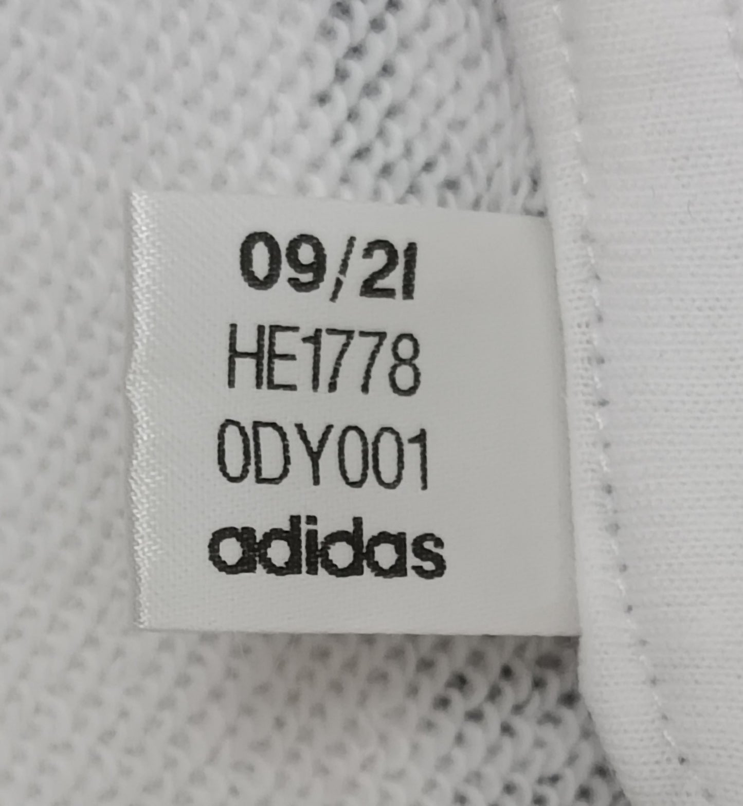 (S) Adidas Essentials Brandlove Hoodie горнище