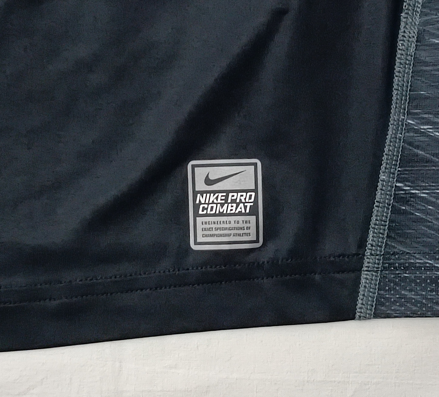 (M) Nike PRO Combat DRI-FIT Tee тениска