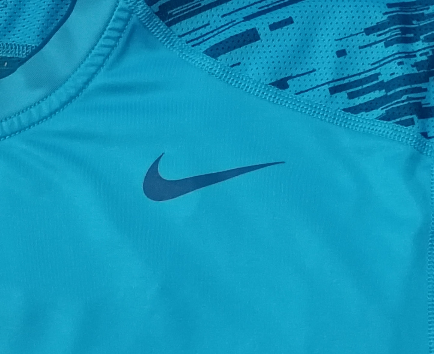 (L) Nike PRO Combat DRI-FIT Tee тениска