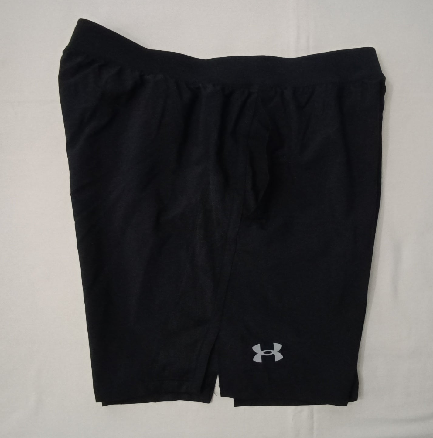 (L) Under Armour UA Launch Shorts шорти