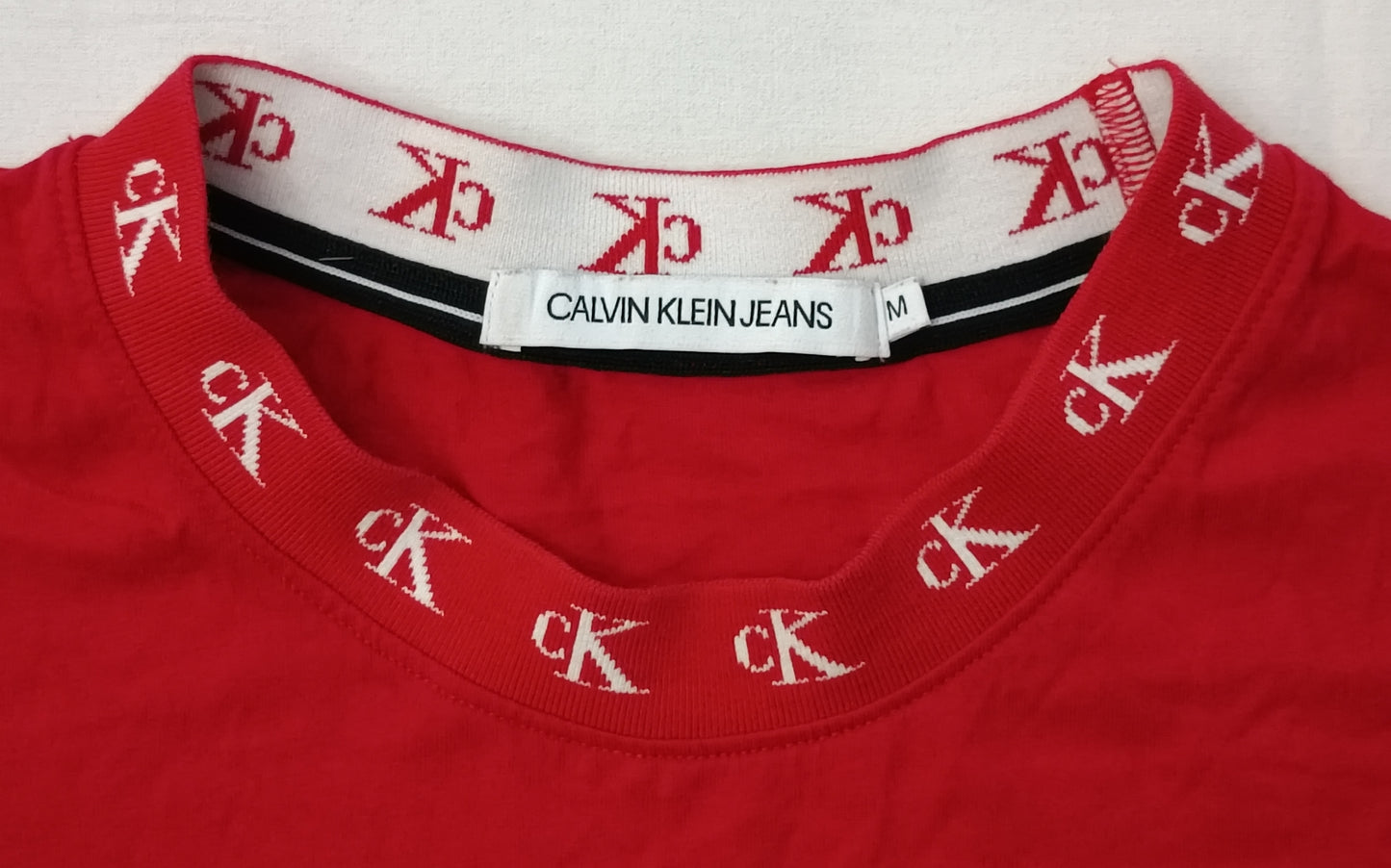 (ДАМСКО) (M) Calvin Klein Jeans T-Shirt тениска