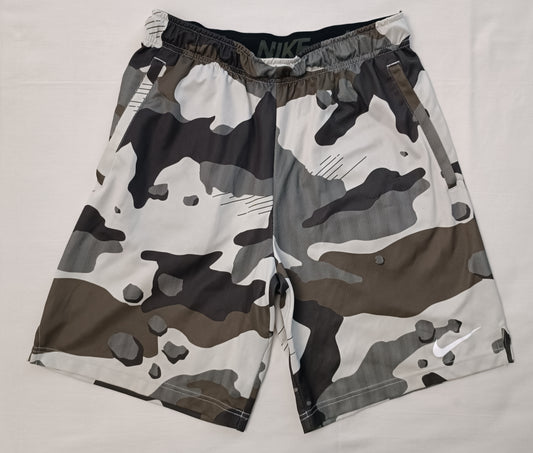 (M) Nike DRI-FIT Camouflage Shorts шорти