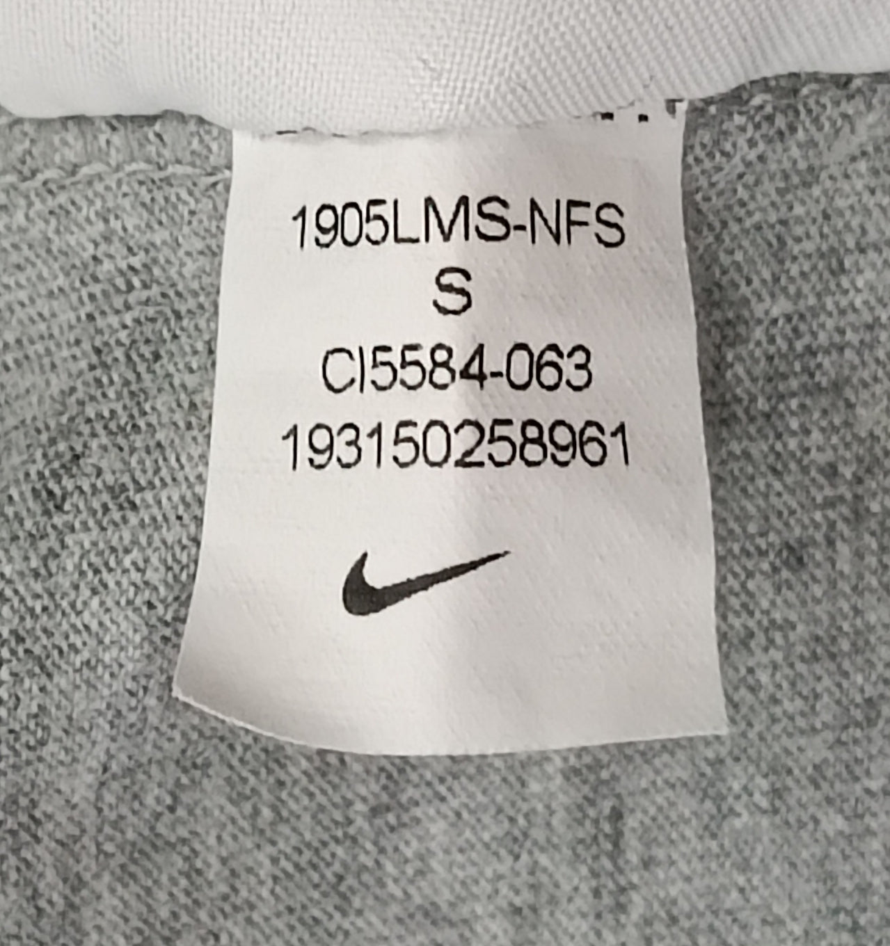 (S) Nike AIR Force Sportswear Tee тениска