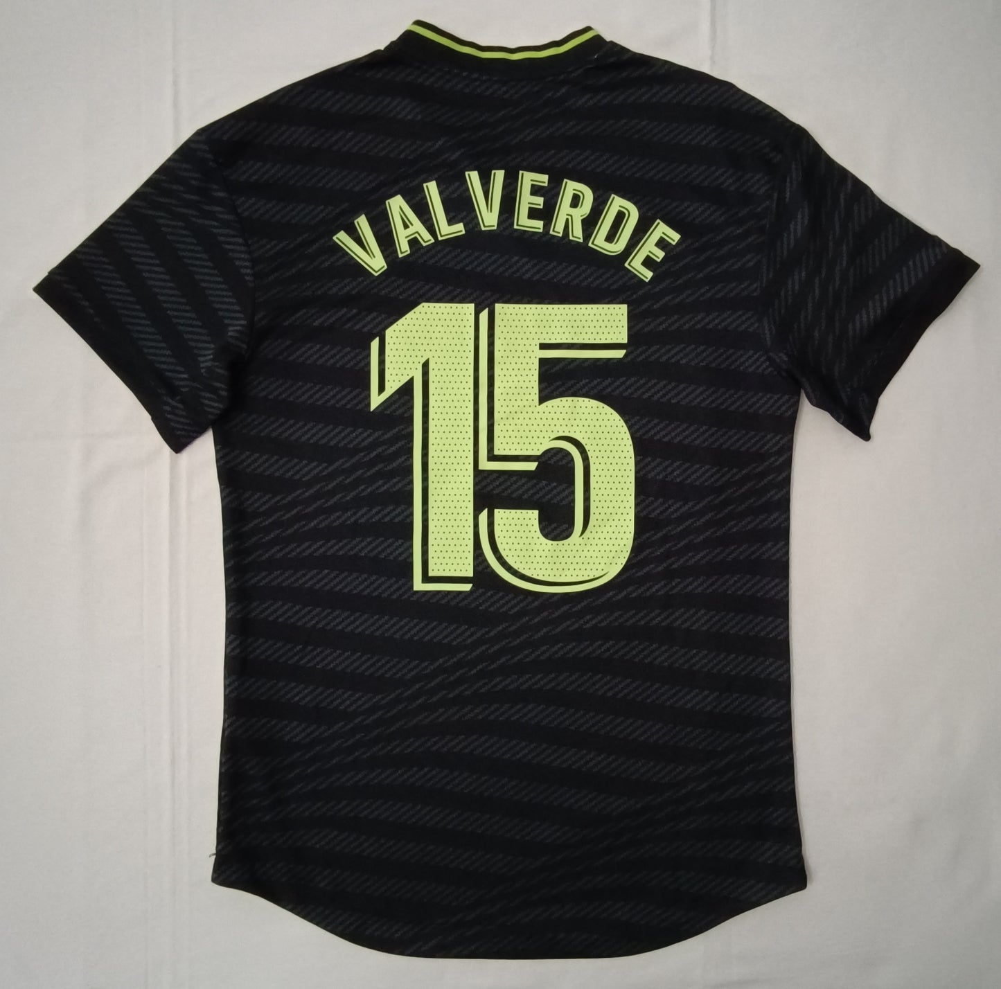 (XL) Adidas Real Madrid 2022/23 #15 Valverde Third Jersey тениска