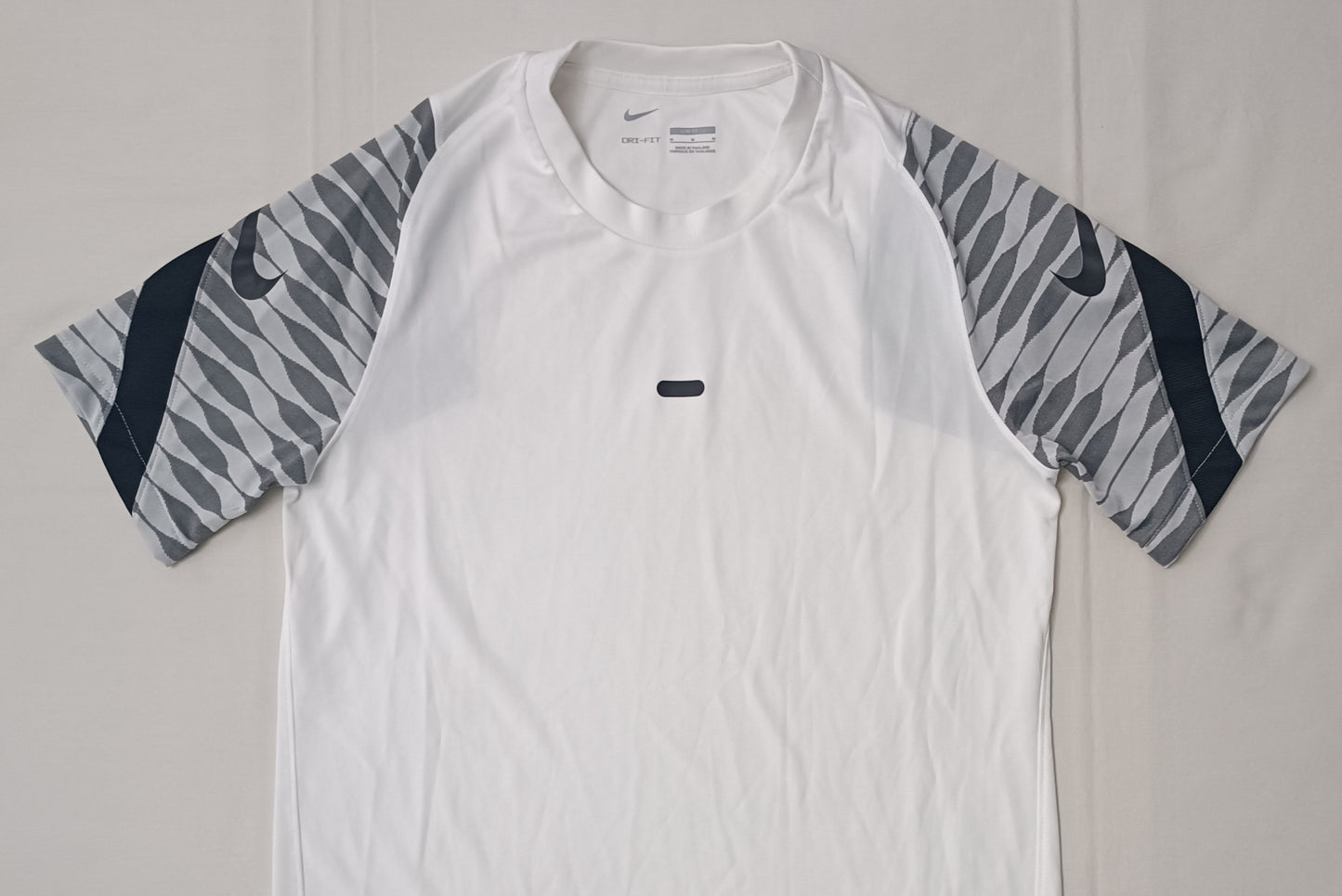 (M) Nike DRI-FIT Strike Tee тениска