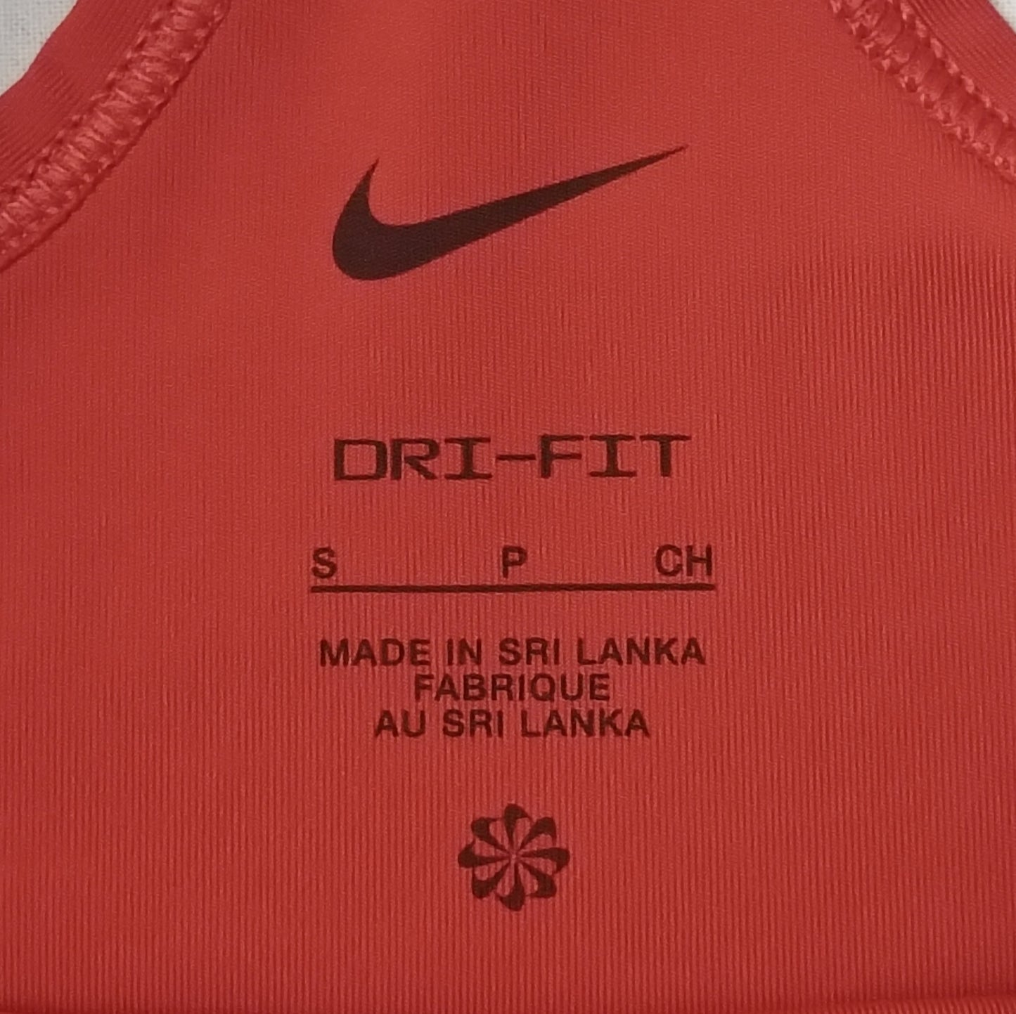 (ДАМСКО) (S) Nike DRI-FIT Bra бюстие
