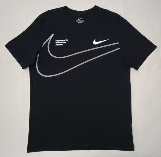 (L) Nike Sportswear Swoosh Shirt тениска