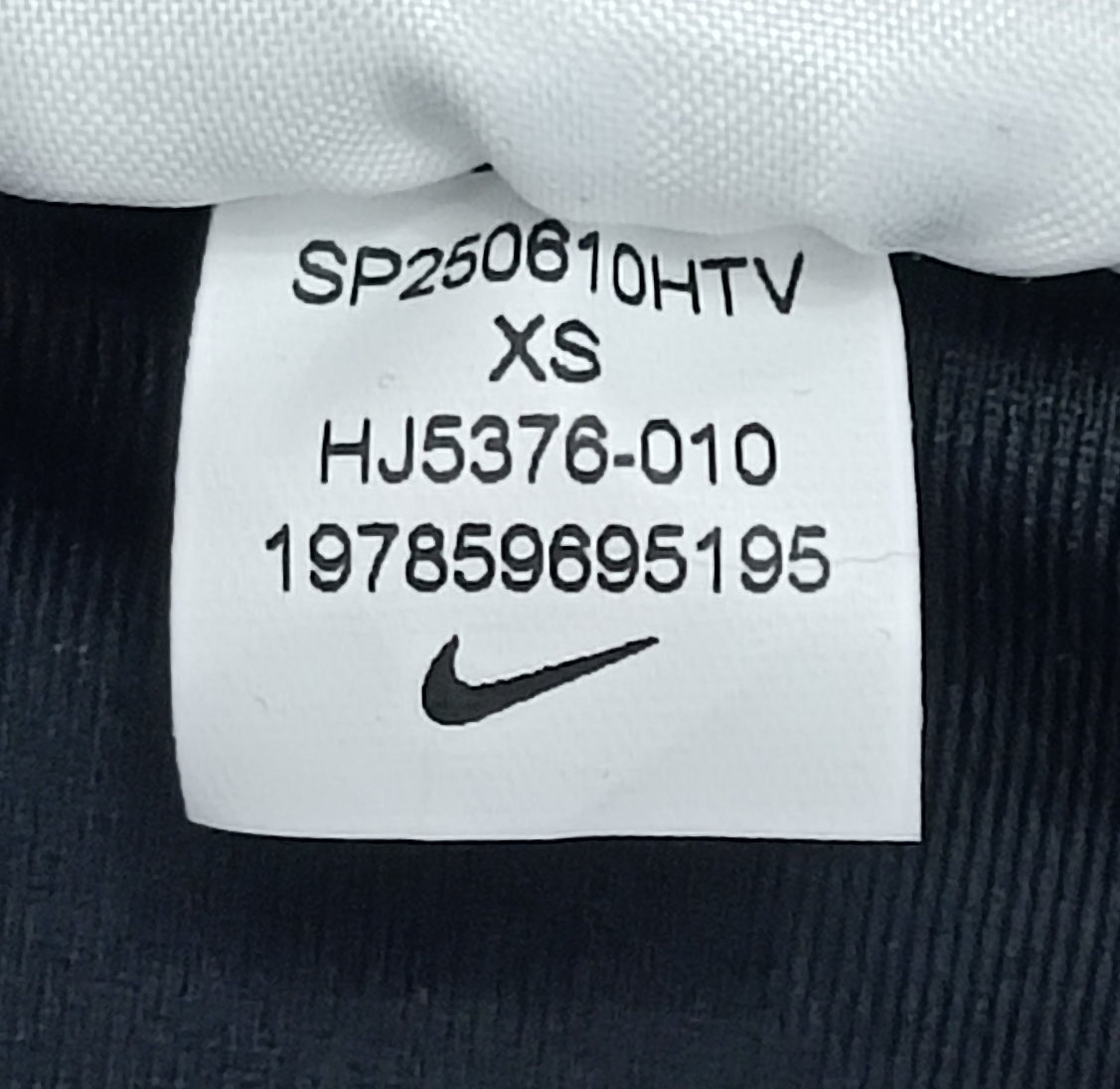 (ДАМСКО) (XS) Nike Swift DRI-FIT Mid-Rise 2in1 Shorts шорти