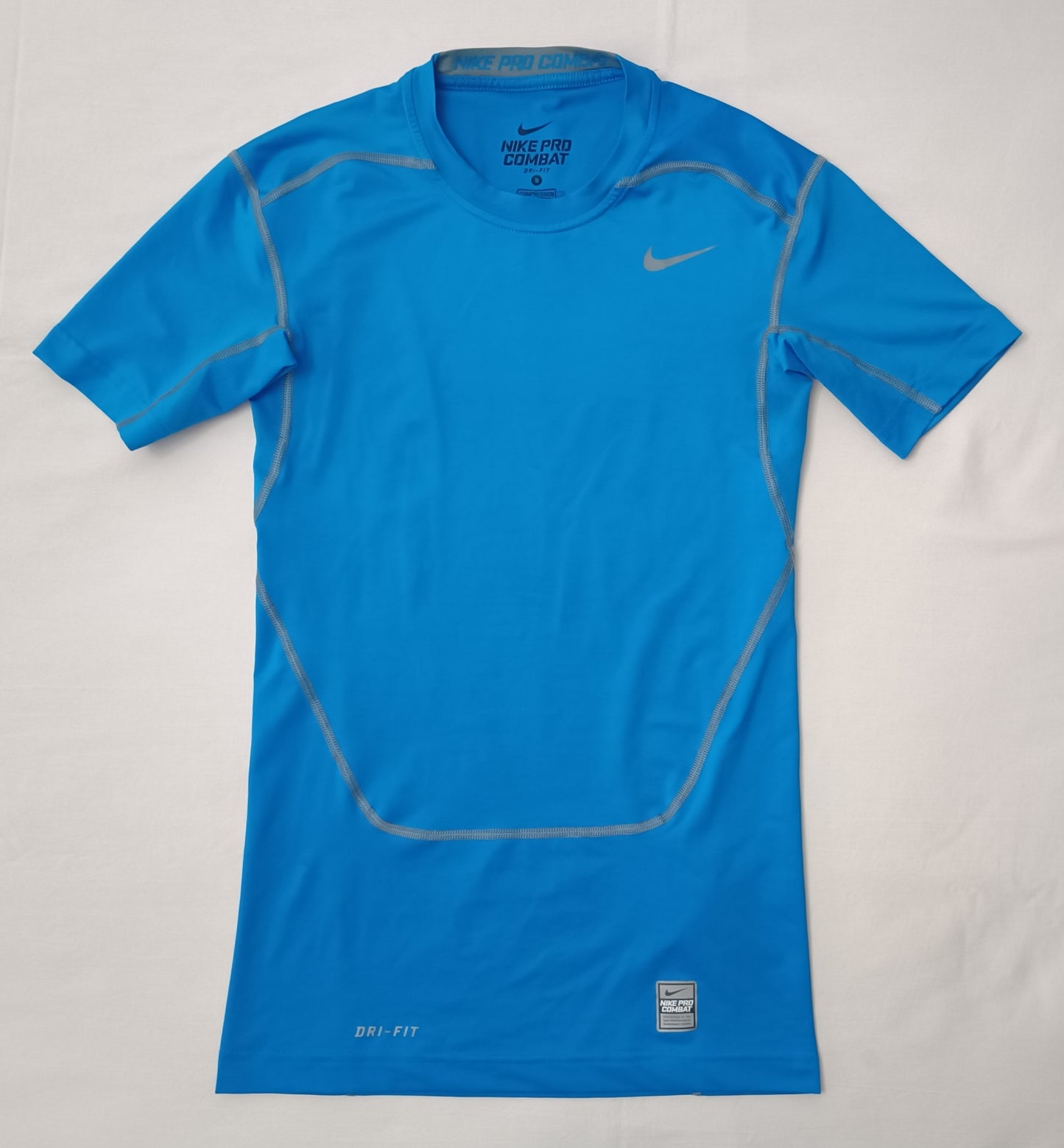 (S) Nike PRO Combat DRI-FIT Compression Tee тениска