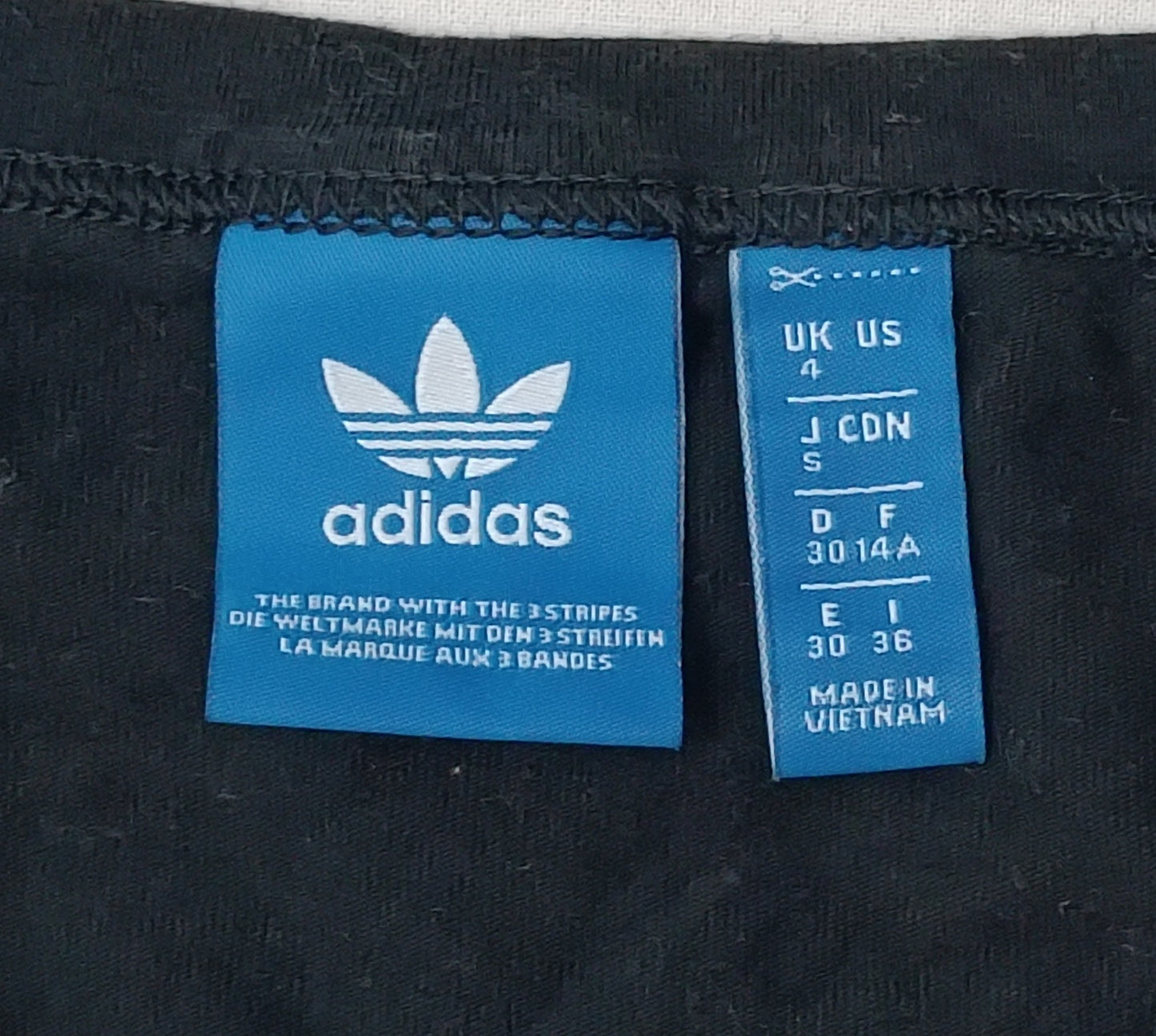 (ДАМСКО) (XS) Adidas Originals Trefoil Cropped Long Sleeve блуза