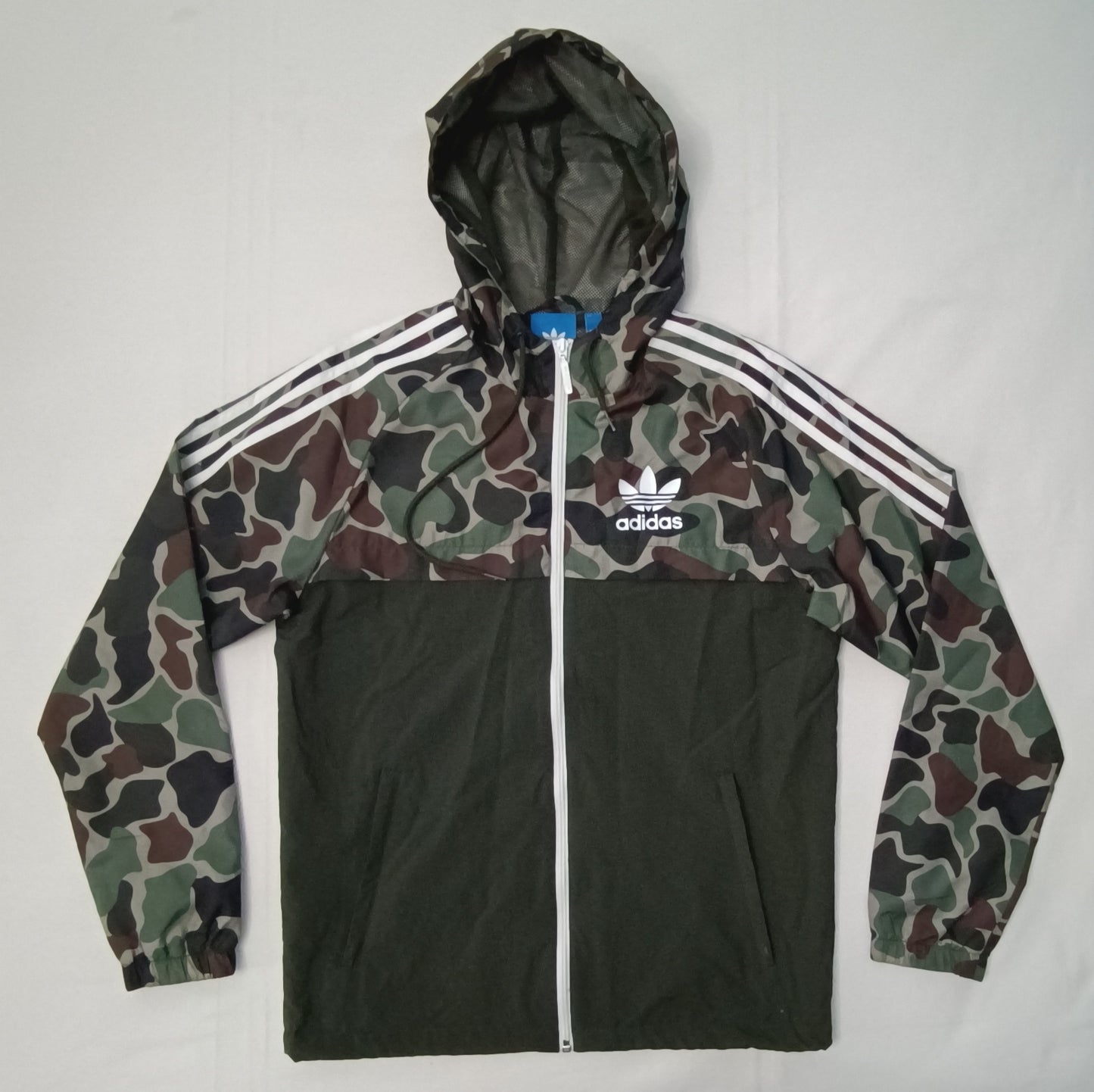 (S) Adidas Originals Camouflage Hoodie Jacket яке