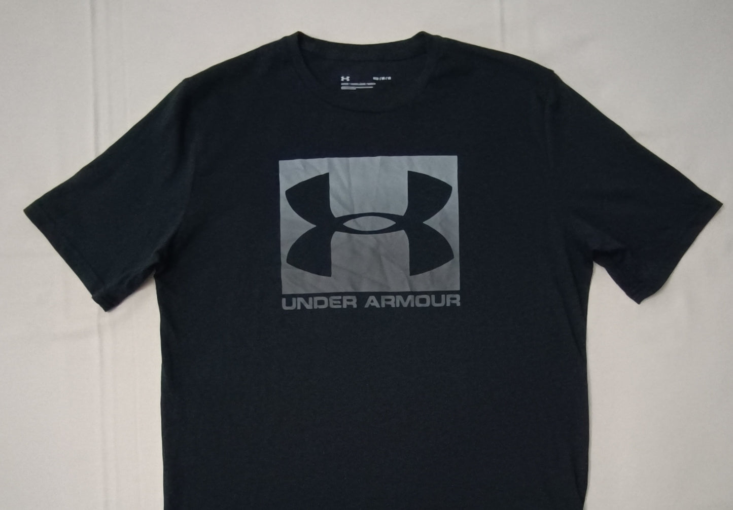 (M) Under Armour UA Tee тениска