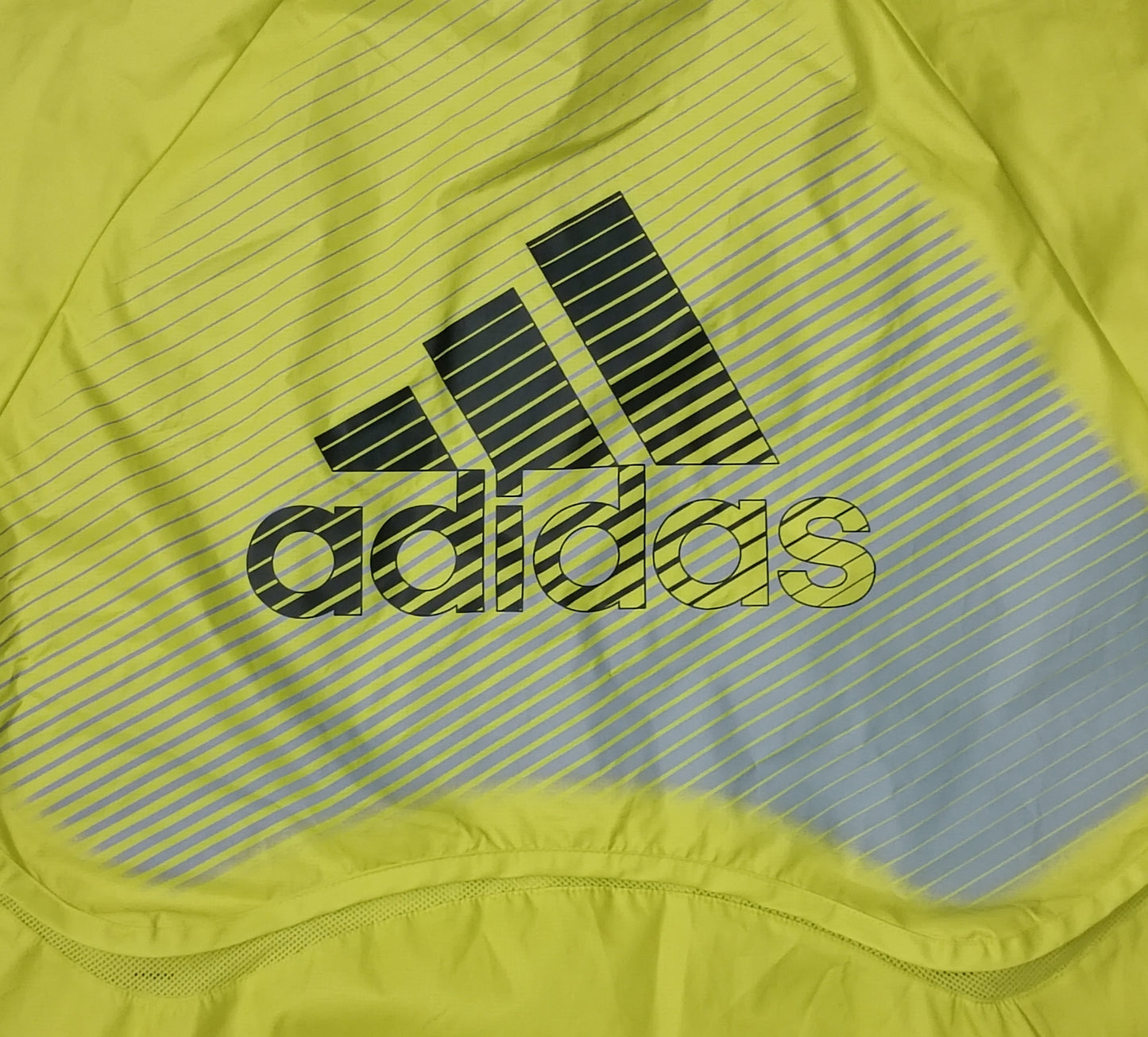 (M) Adidas Tech Windbreaker Jacket яке