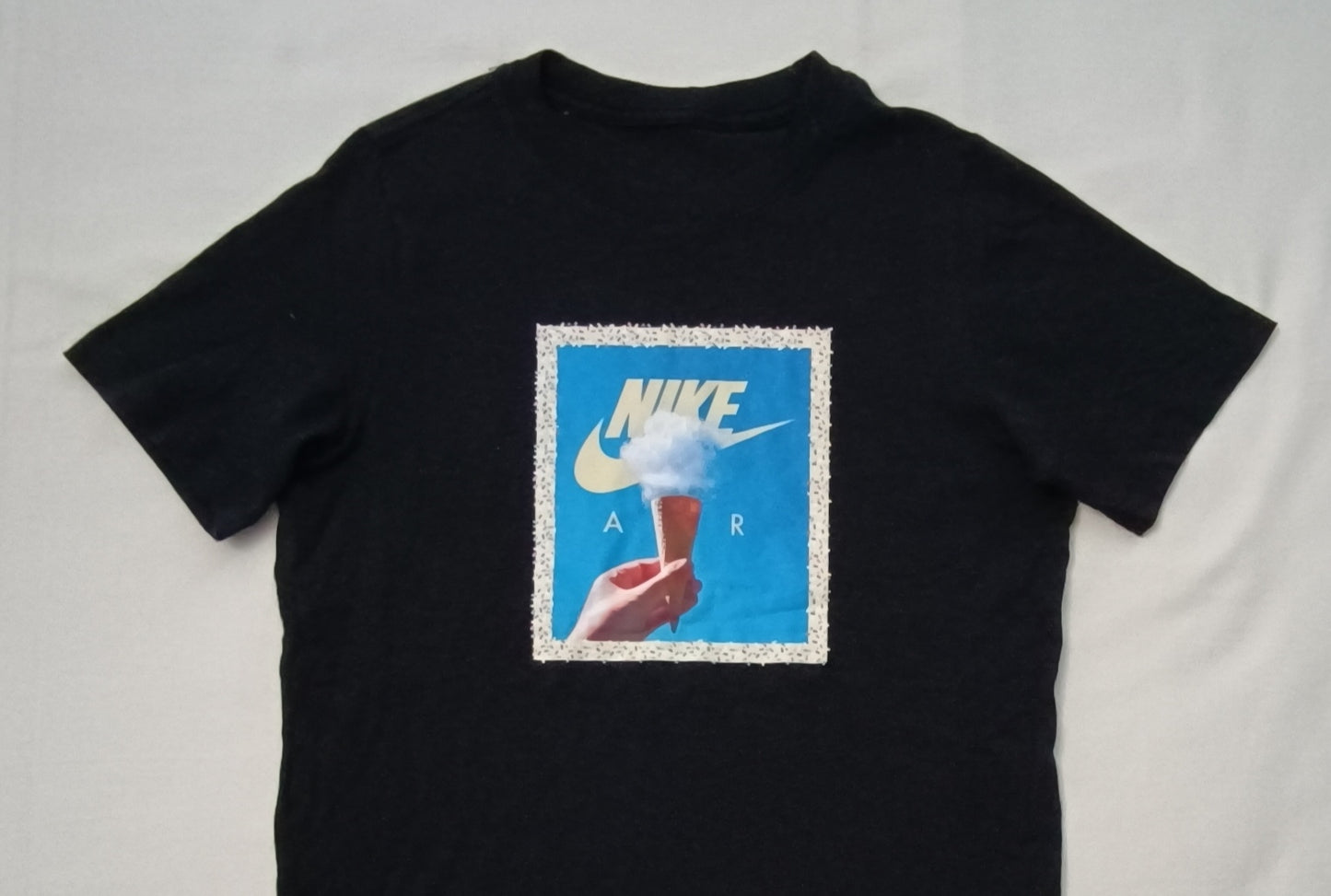 (ДЕТСКО) (Ръст 147-158см) Nike AIR Sportswear Tee тениска