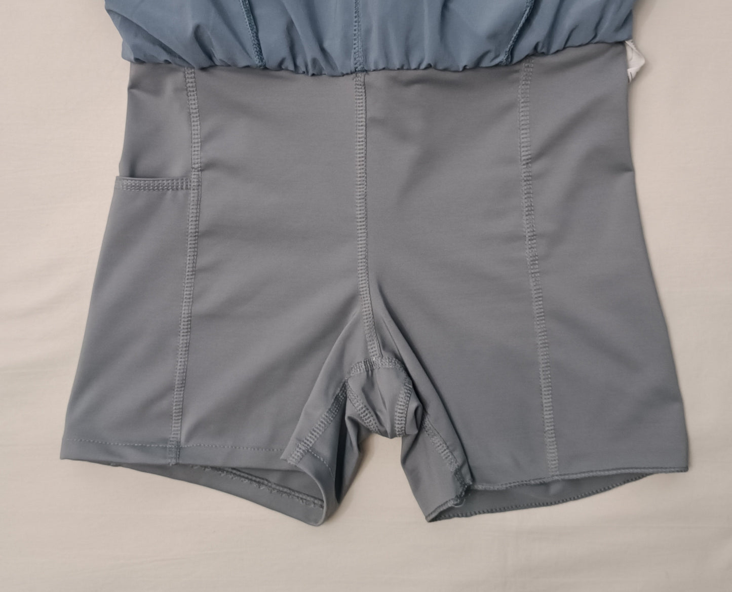 (ДАМСКО) (XS) Nike DRI-FIT 2in1 Shorts шорти с клин 2в1