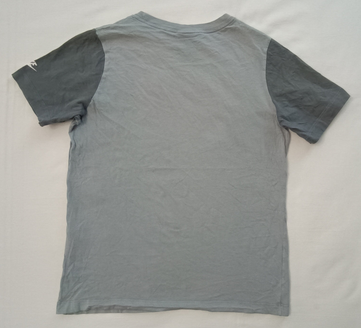 (ДЕТСКО) (Ръст 158-170см) Nike Sportswear Repeat Tee тениска