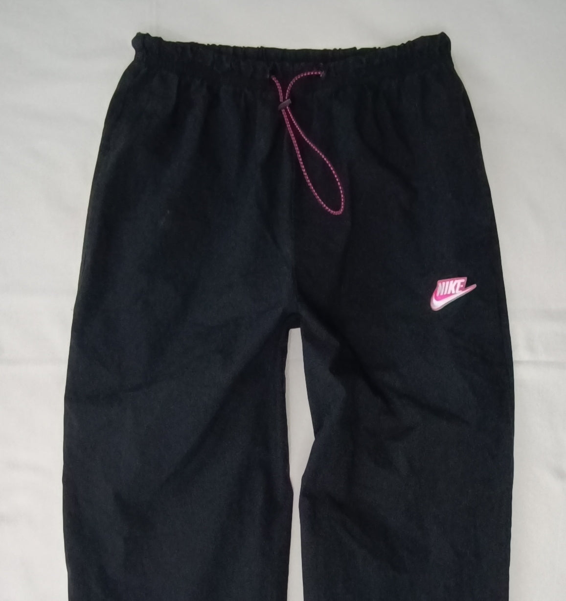 (ДАМСКО) (S) Nike Sportswear Pants долнище