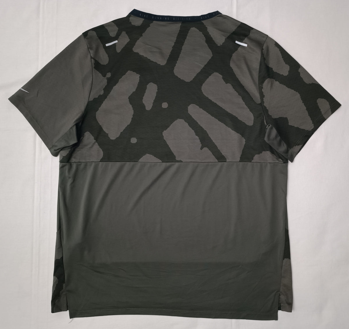(L) Nike DRI-FIT Run Division Shirt тениска