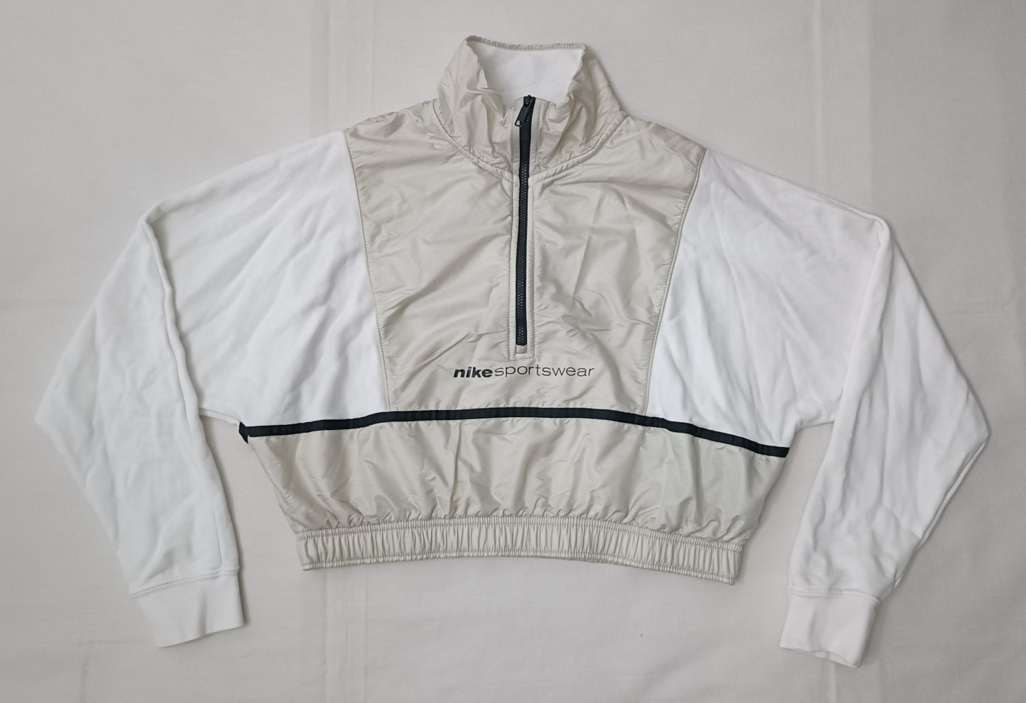 (ДАМСКО) (S) Nike Sportswear Woven Jacket яке