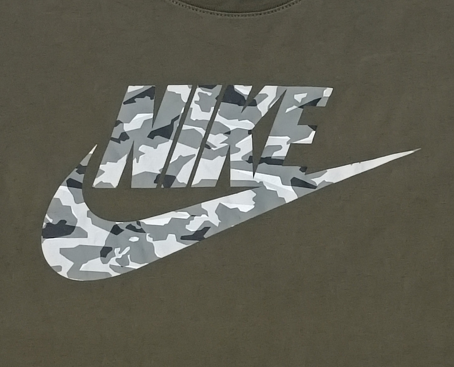 (M) Nike Sportswear Tee тениска
