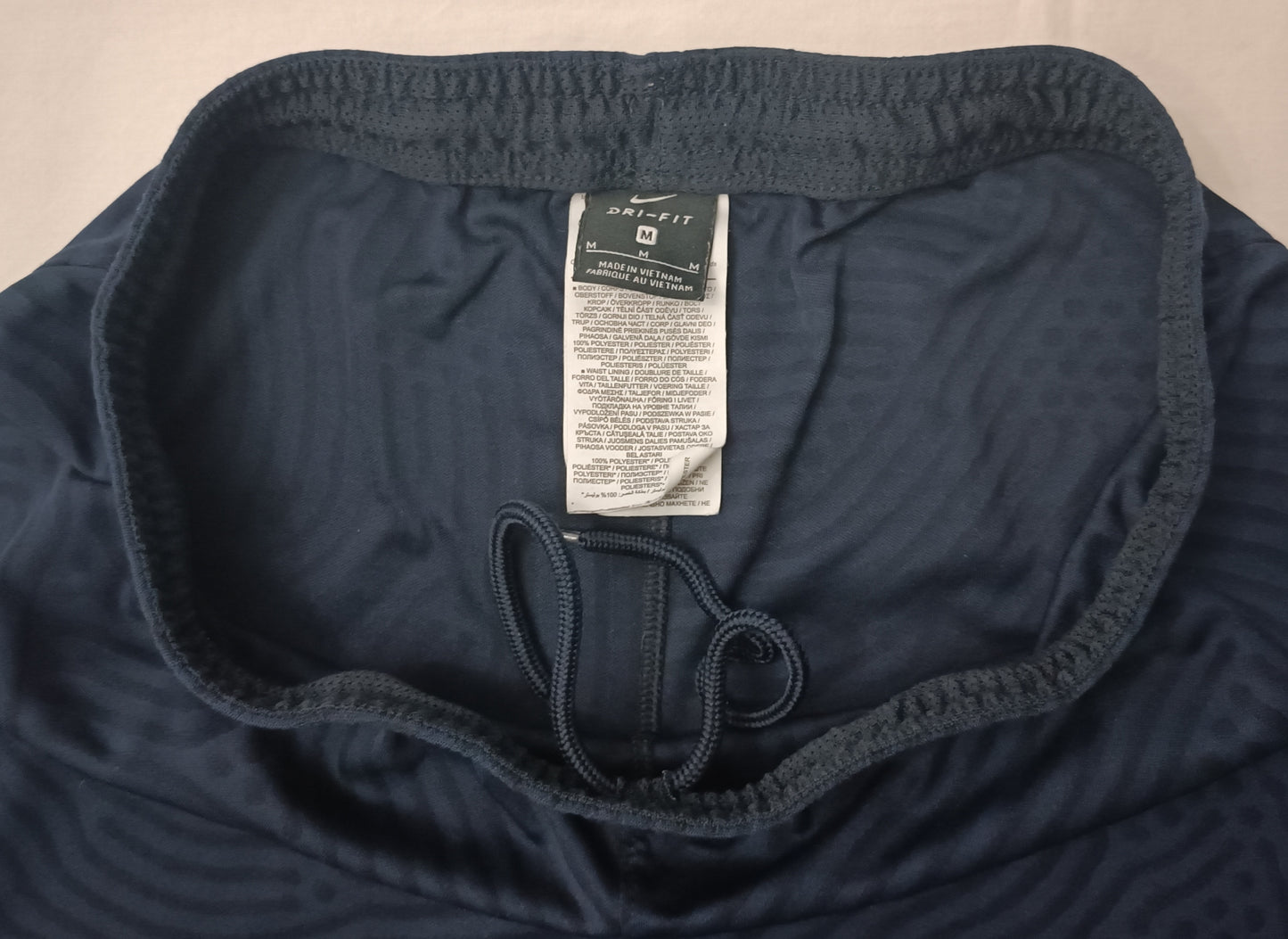 (M) Nike DRI-FIT Red Bull Leipzig Shorts шорти