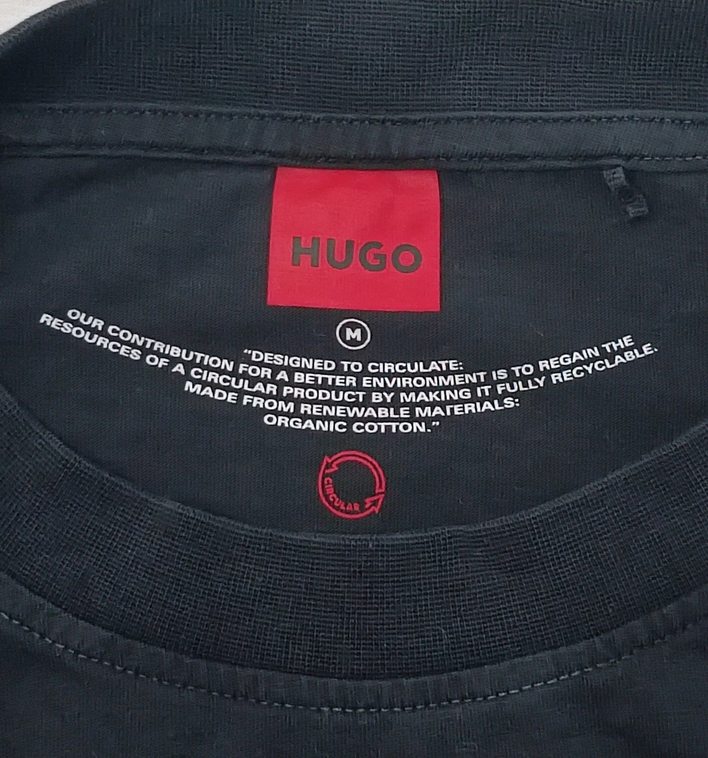 (M) Hugo Boss Shirt тениска