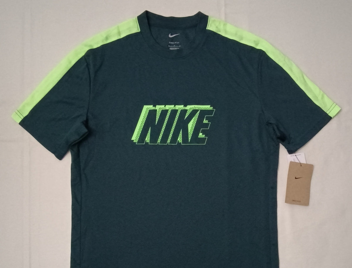(M) Nike DRI-FIT Tee тениска
