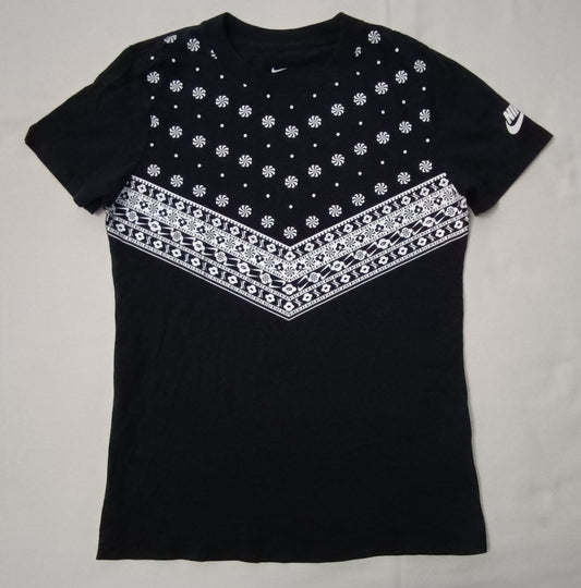 (ДАМСКО) (XS) Nike Sportswear Tee тениска