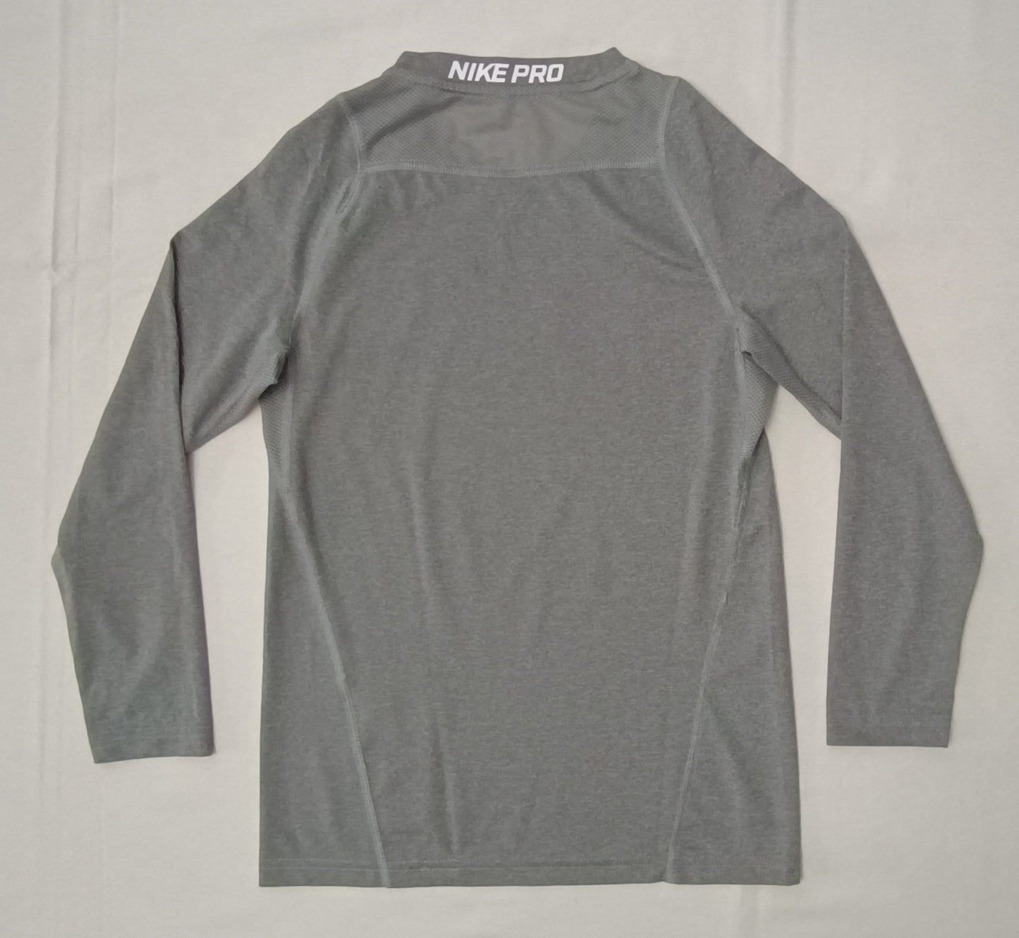 (ДЕТСКО) (Ръст 128-137см) Nike PRO DRI-FIT Long Sleeve Top блуза