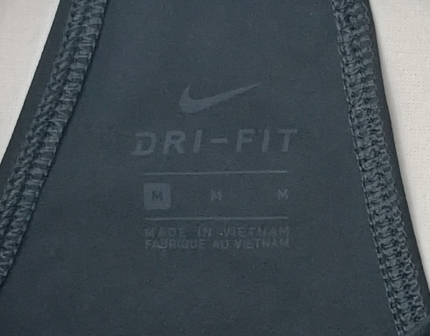 (ДАМСКО) (M) Nike DRI-FIT Tank Top потник