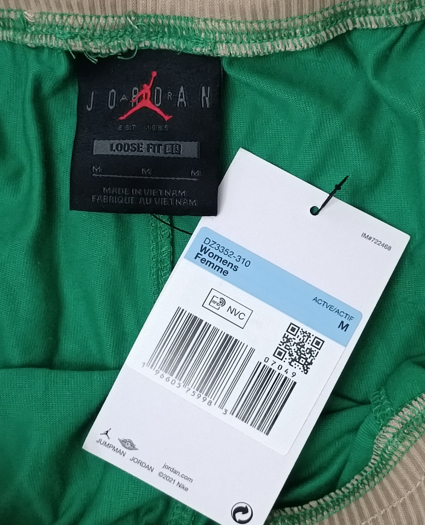 (ДАМСКО) (M) Jordan AIR Nike Diamond Shorts шорти