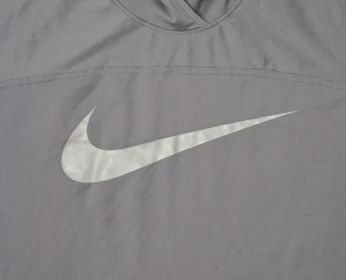 (ДАМСКО) (M) Nike DRI-FIT Cropped Hoodie горнище