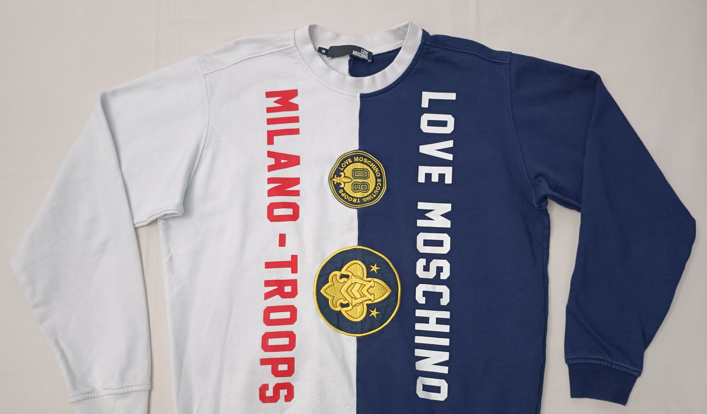 (M) Love Moschino Sweatshirt горнище