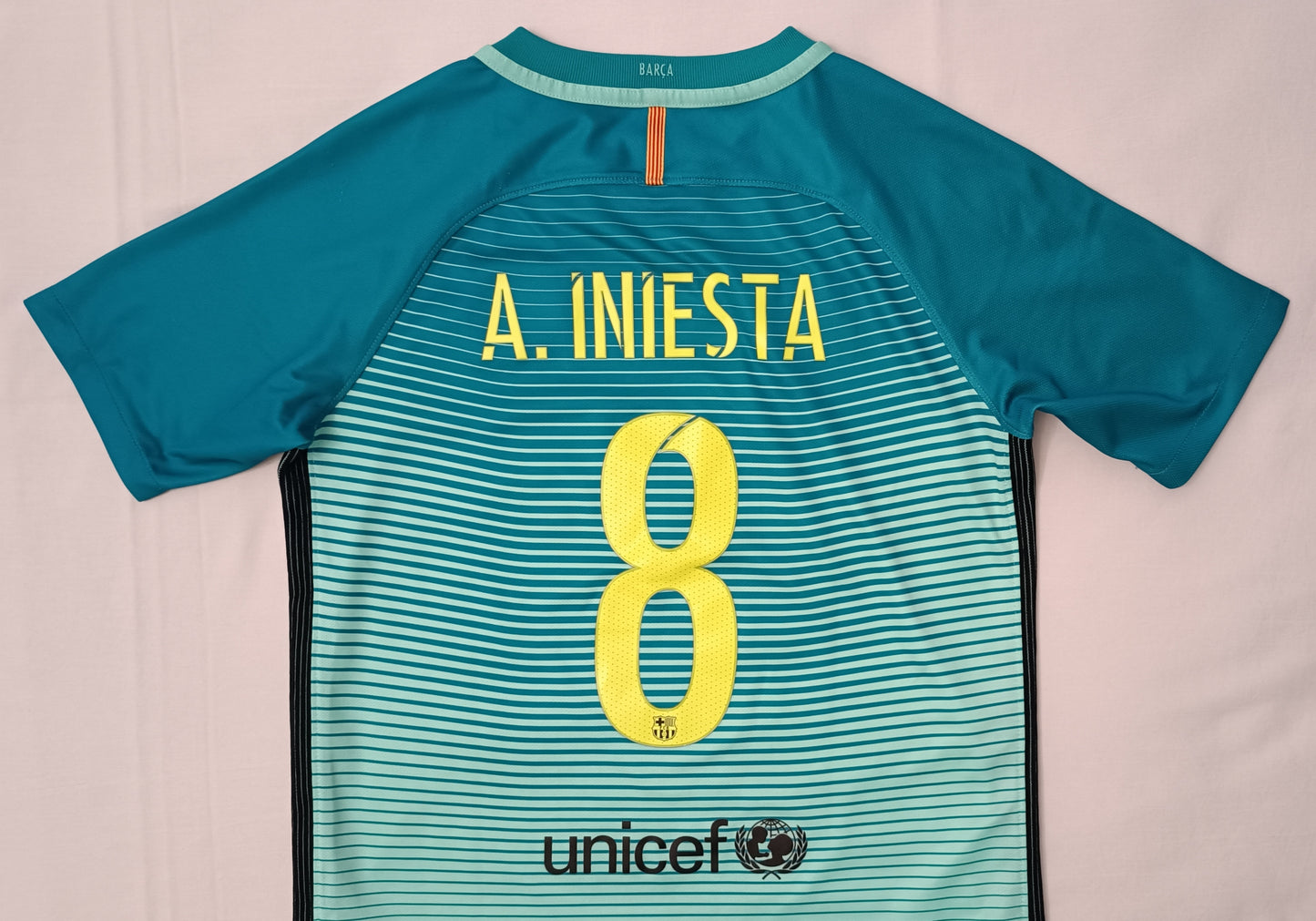 (ДЕТСКО) (Ръст 147-158см) Nike DRI-FIT FC Barcelona #8 Iniesta 3rd Jersey тениска