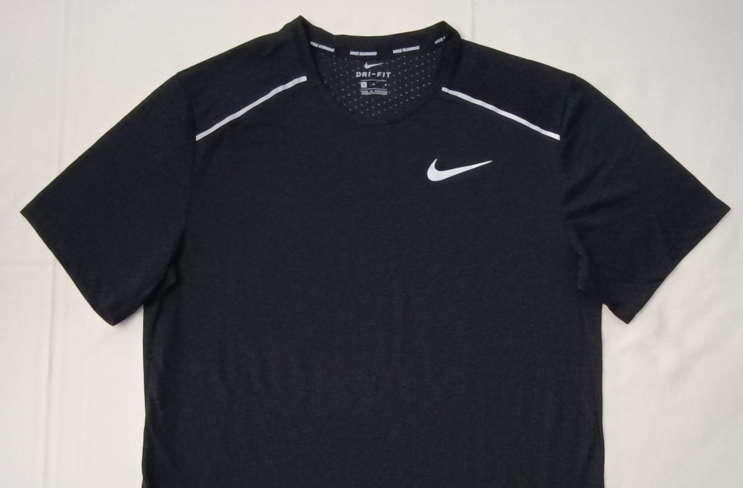 (M) Nike DRI-FIT Tee тениска