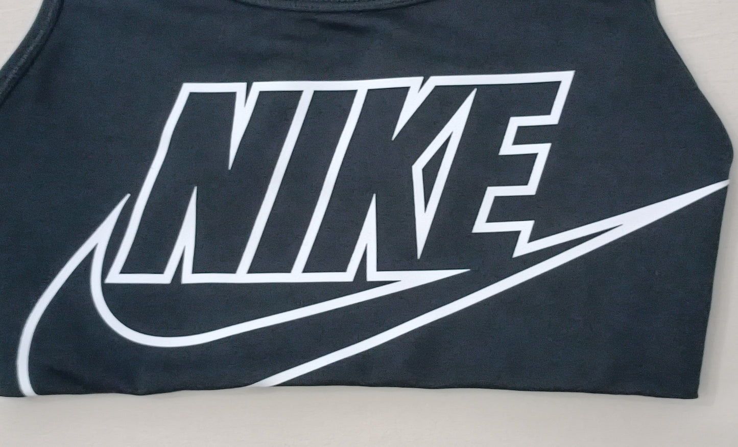 (ДАМСКО) (S) Nike DRI-FIT Swoosh Bra бюстие