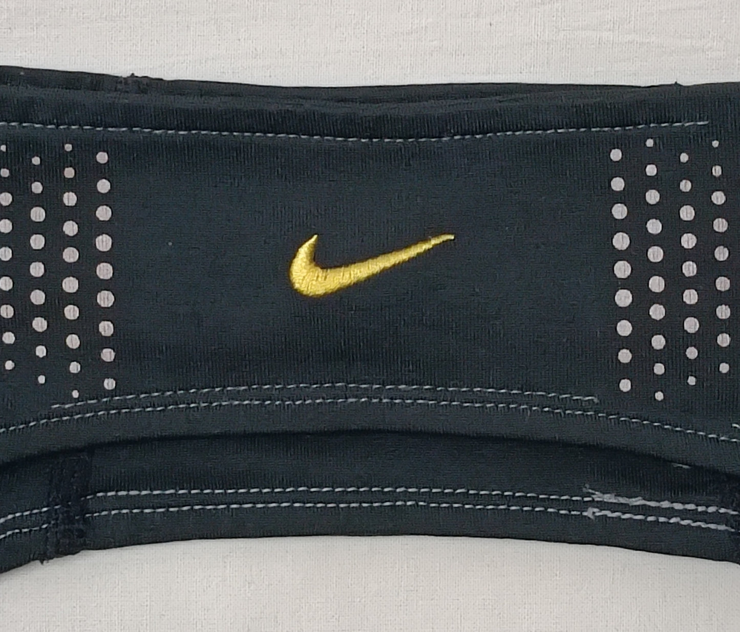 Nike лента за глава