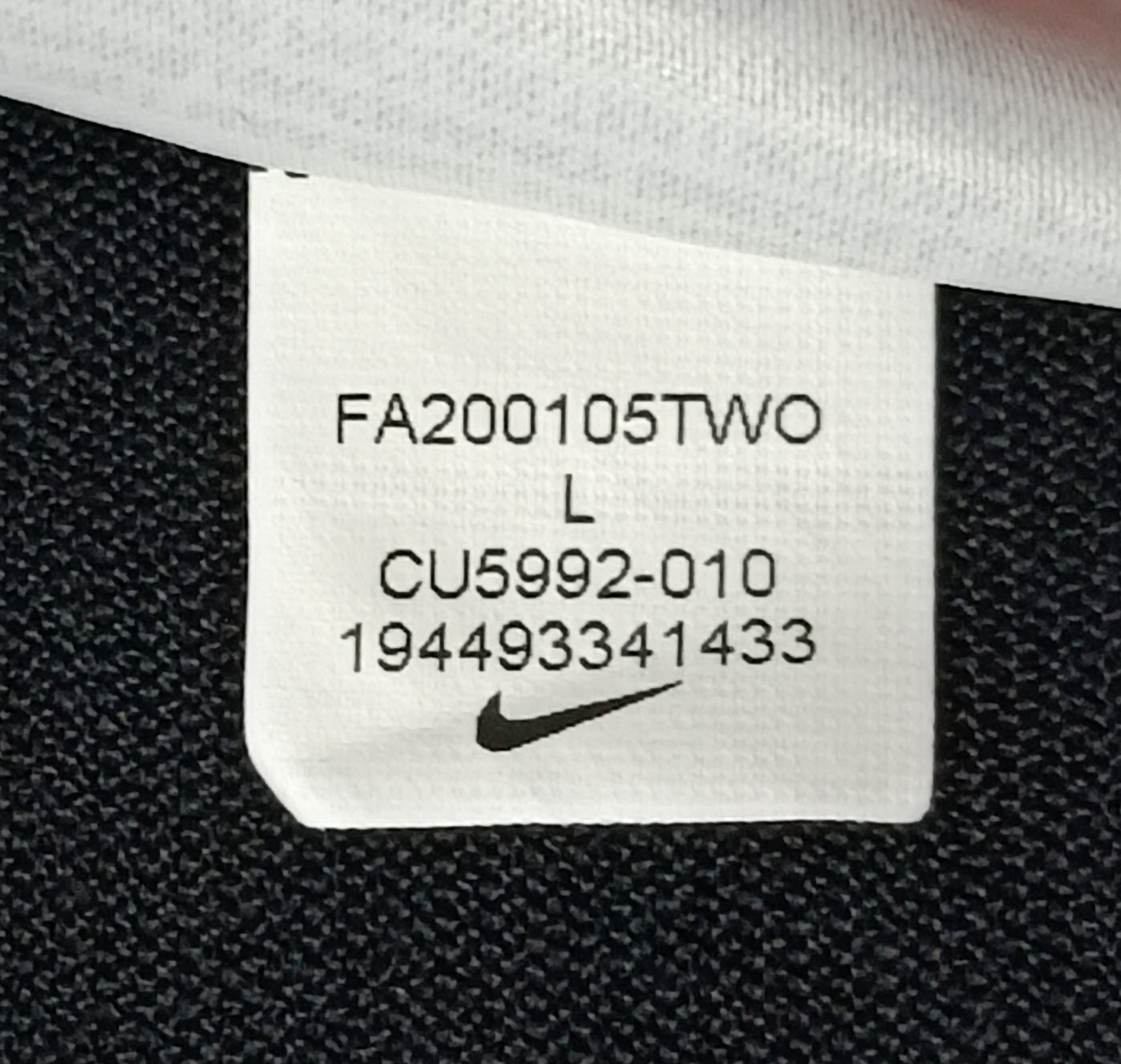 (L) Nike DRI-FIT Tee тениска