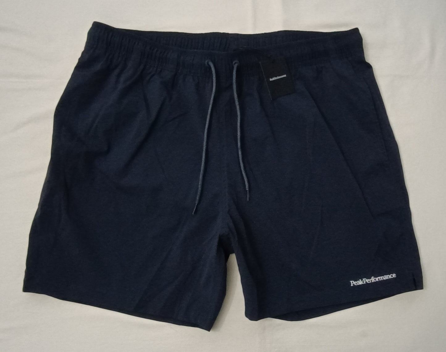 (XL) Peak Performance Shorts шорти