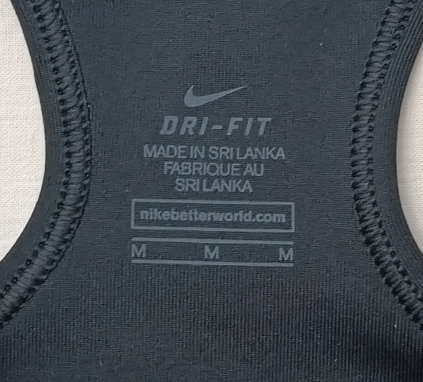 (ДАМСКО) (M) Nike DRI-FIT Bra бюстие