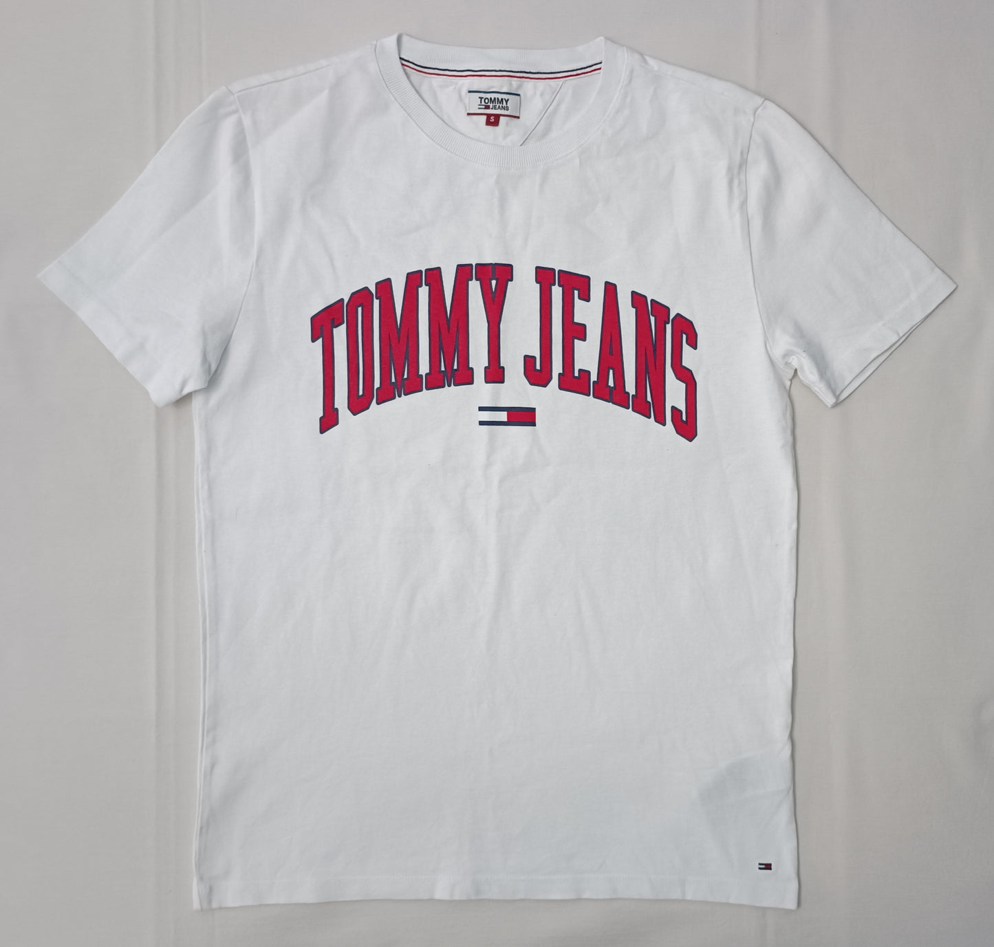 (S) Tommy Jeans Logo Tee тениска